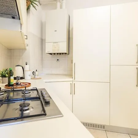 Apartman Casa Malatesta - In Centro, 10 Min Da Fiera E Palacongressi